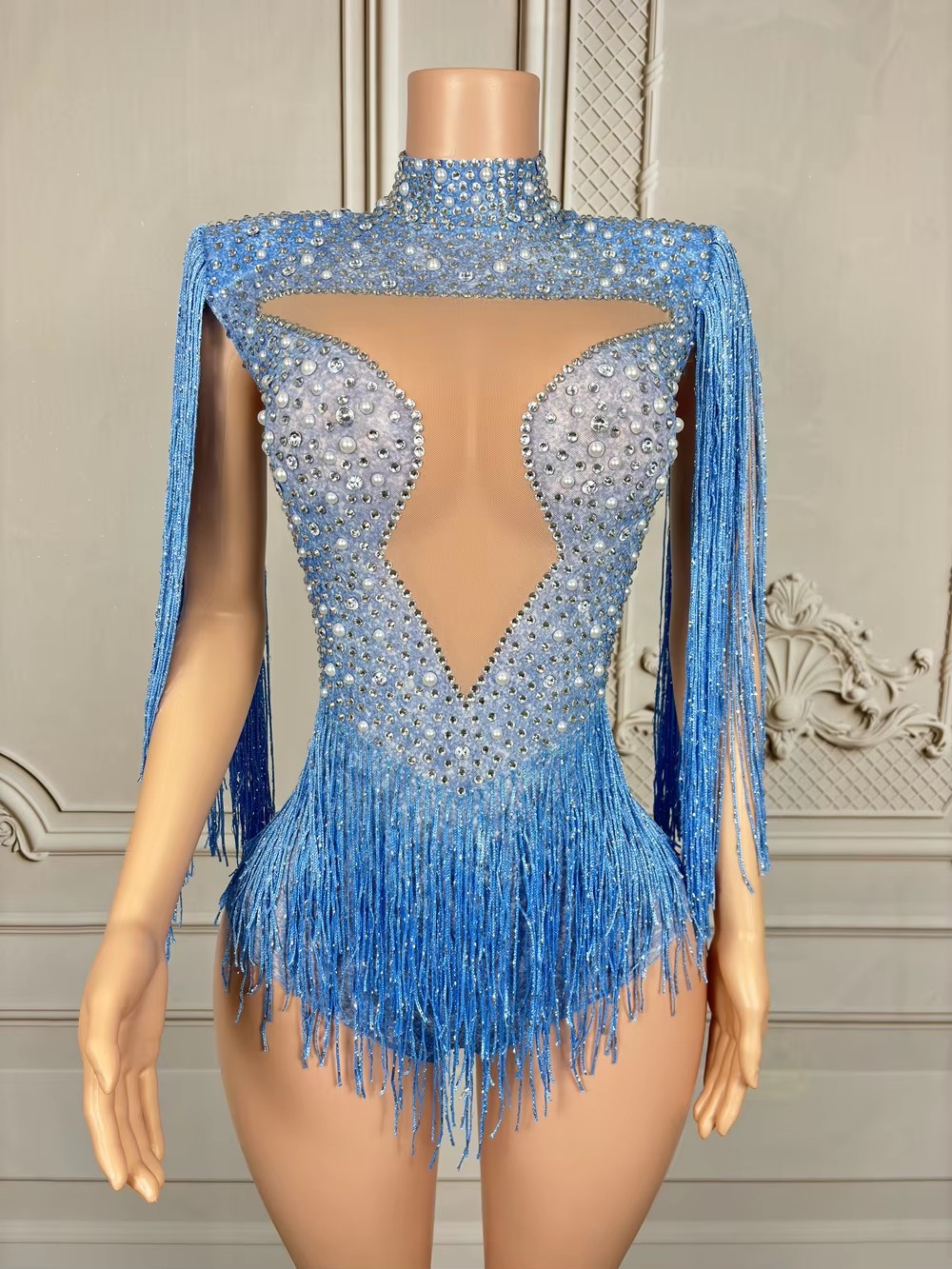 Синий боди с бахромой и страза – обзор и цена Rhinestone Banding Trim