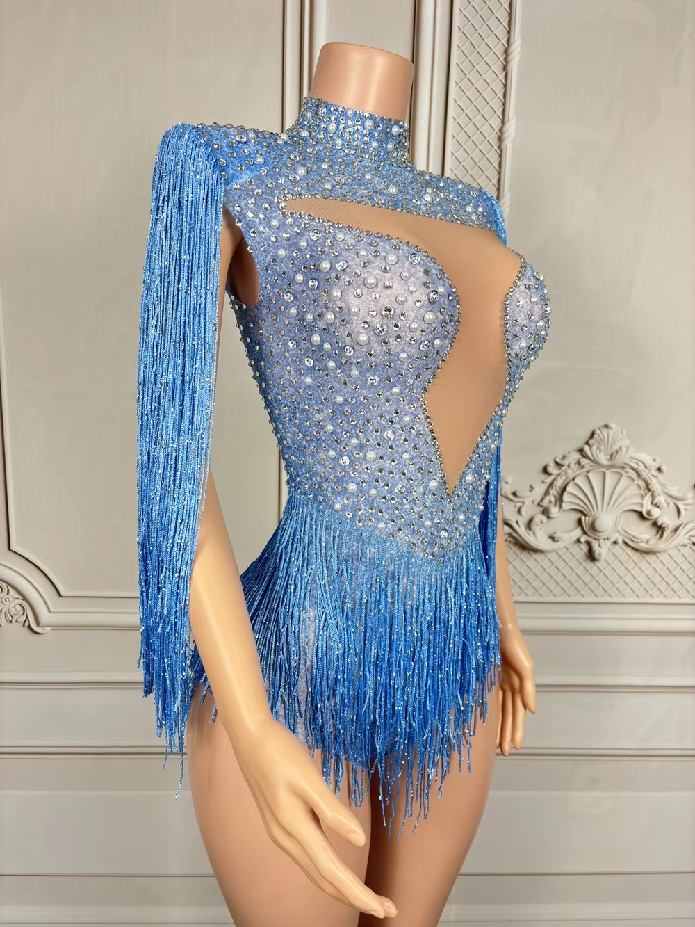 Синий боди с бахромой и страза – обзор и цена Rhinestone Banding Trim
