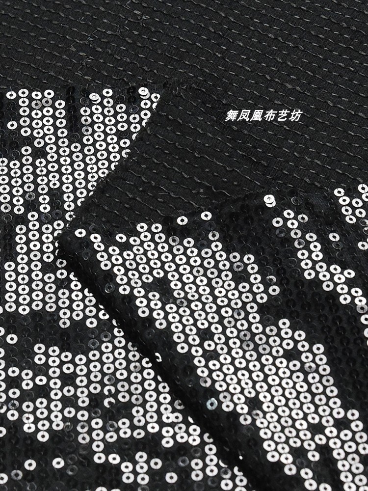 Черное высокоэластичное платье – обзор и цена Crystal Mesh Fabric